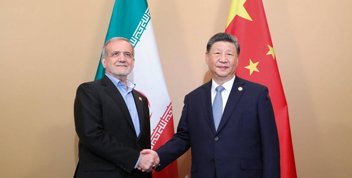 ইরানকে আর্থিক ও সামরিক সহায়তা দিতে যাচ্ছে চীন