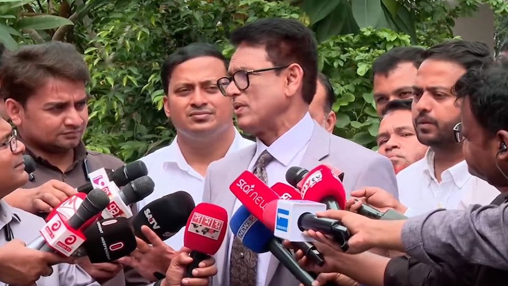 স্কুল পর্যায়ে অনলাইন-অফলাইন সমন্বয়ে ক্লাস নেয়ার চিন্তা করা হচ্ছে: শিক্ষামন্ত্রী