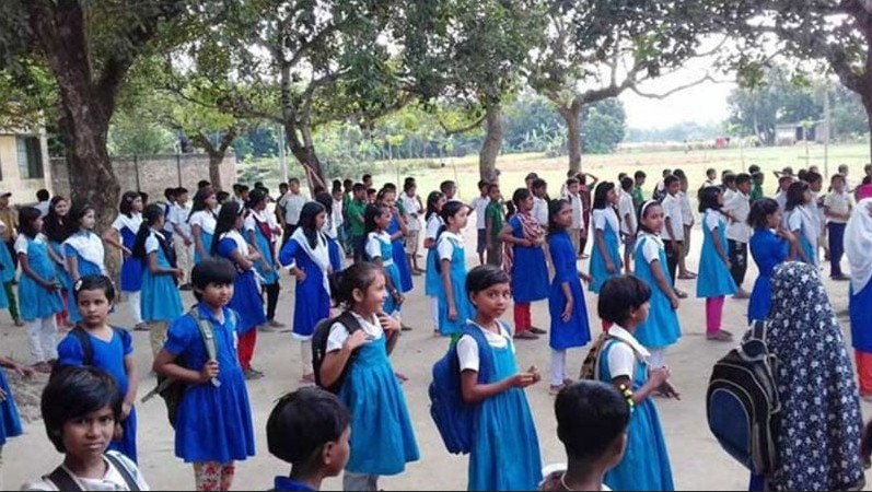 দীর্ঘ ছুটি শেষে খুললো শিক্ষাপ্রতিষ্ঠান