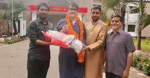 জামিনে মুক্তি পেলেন সাংবাদিক আনিস আলমগীর