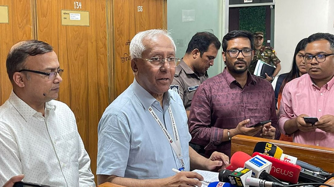 বগুড়া-৬ ও শেরপুর-৩ আসনের নির্বাচনে গণভোট থাকছে না : ইসি সচিব