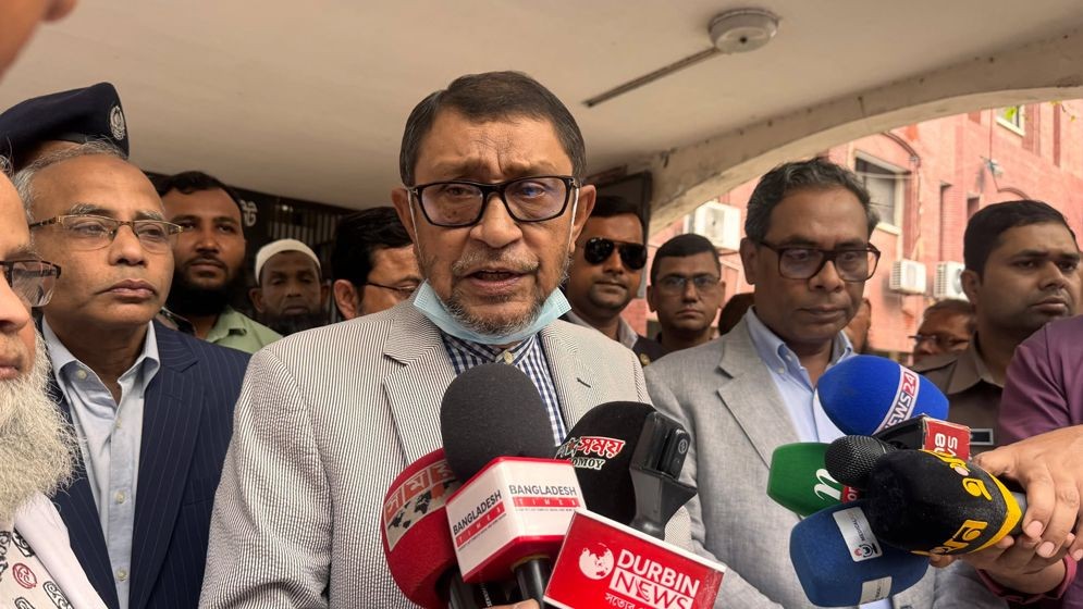 মানসিক হাসপাতাল পরিদর্শনে স্বাস্থ্যমন্ত্রী-প্রতিমন্ত্রী