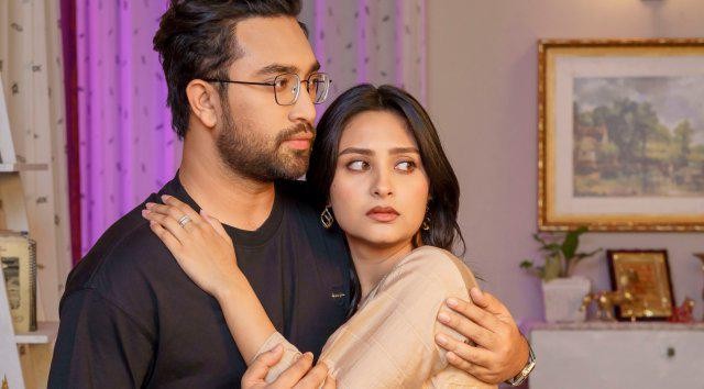 জোভান-নীহাকে নিয়ে বোকা প্রেমের গল্প