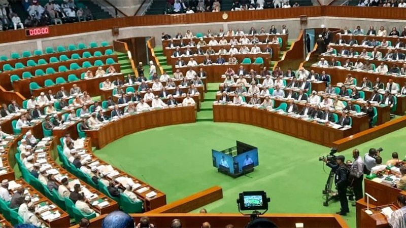 কিছুক্ষণ পর শুরু হবে সংসদ অধিবেশন 