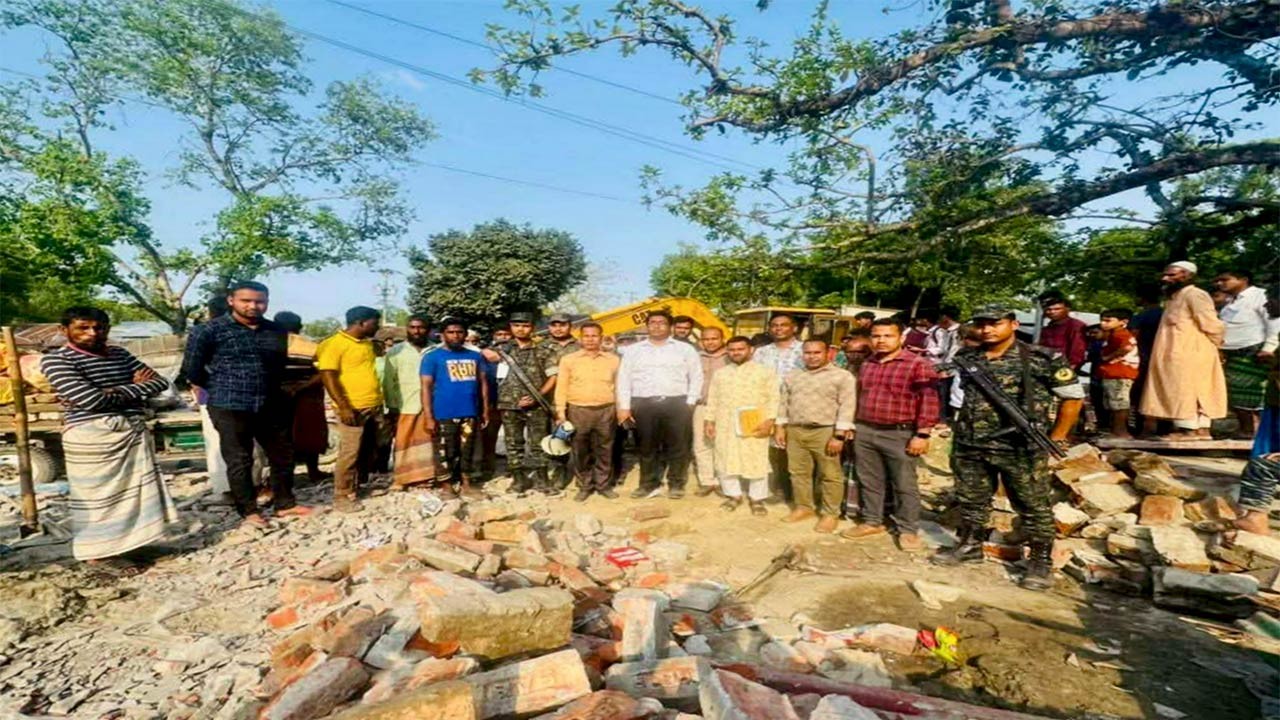 কুড়িগ্রামের উলিপুরে ৭০ শতক খাস জমি উদ্ধার