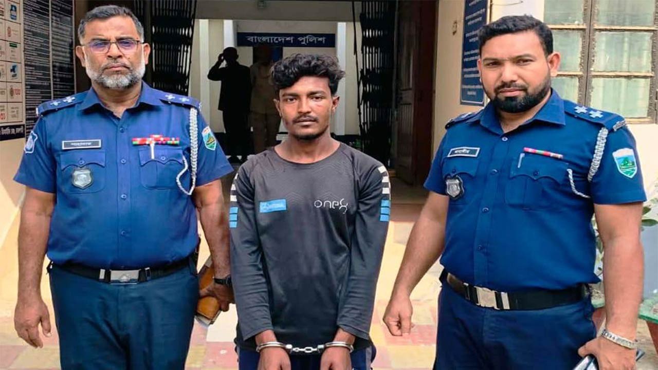 বগুড়ার গাবতলীতে মাদকাসক্ত ছেলের লাঠির আঘাতে বাবার মৃত্যু, ঘাতক গ্রেফতার