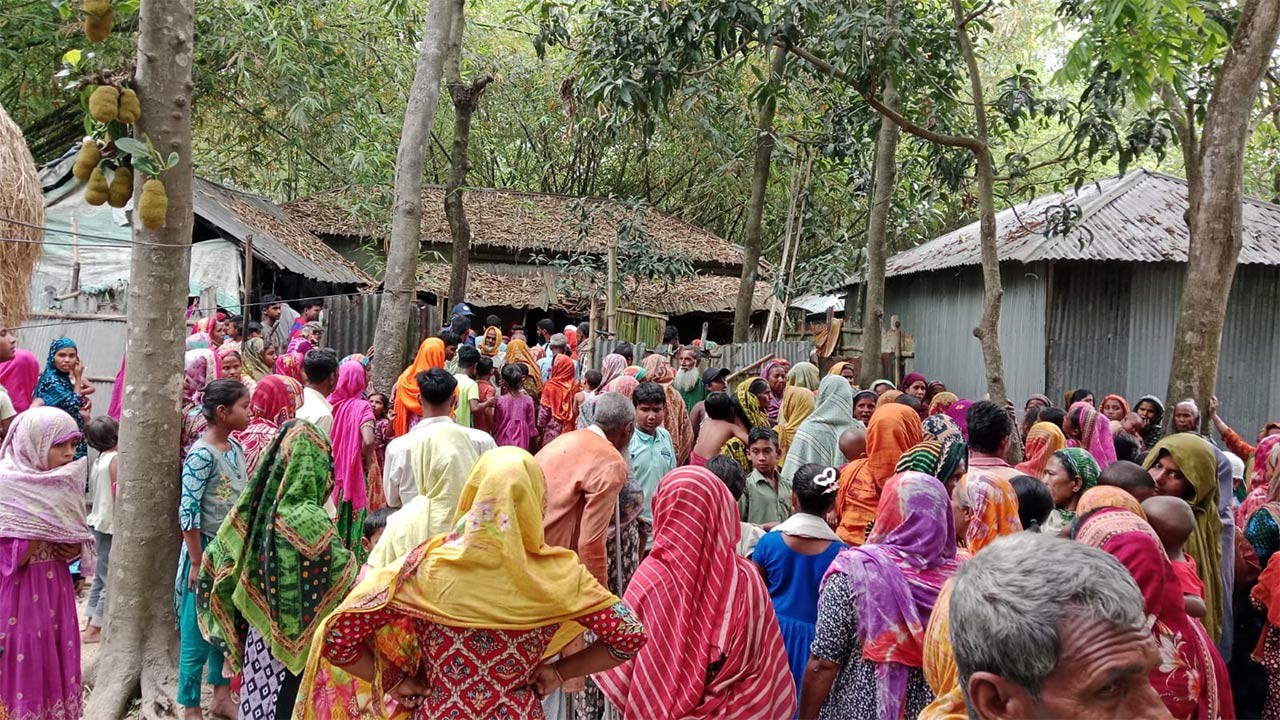 বগুড়ার মোকামতলায় পারিবারিক দ্বন্দ্বে বৃদ্ধাকে পিটিয়ে হত্যা