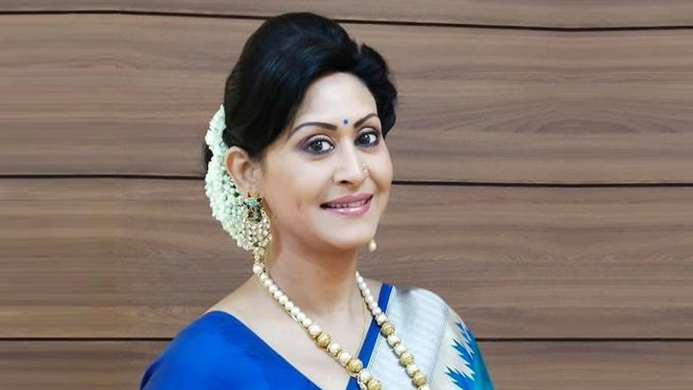 কালি দিয়ে আঙুলে দাগ করে দিত মা, আমি ভাবতাম ভোট দিয়েছি: ইন্দ্রাণী