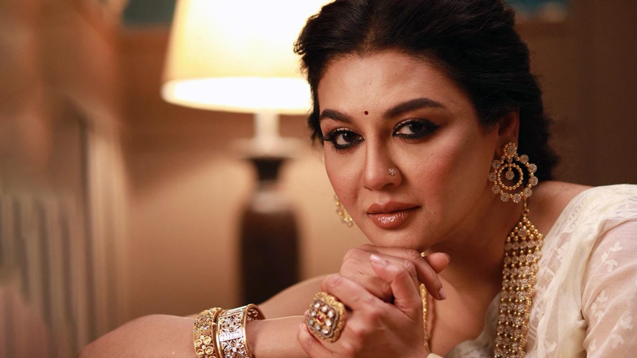 ডিম-মাছ খেতে পারছি না, মনে হচ্ছে প্রাণী হত্যা করছি: জয়া আহসান