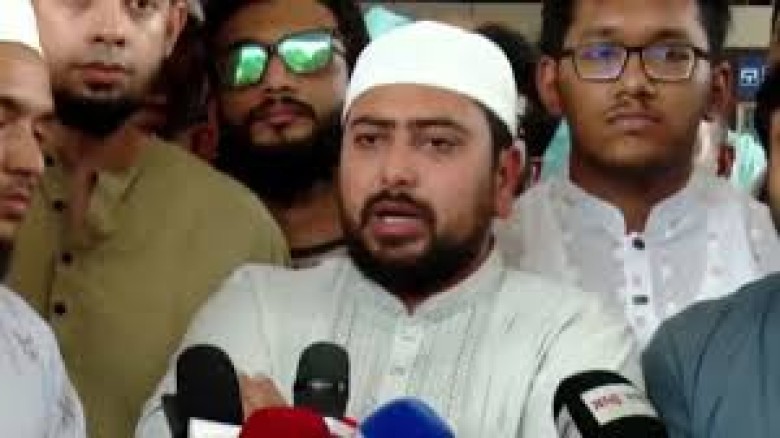 ড. ইউনূসসহ সাবেক উপদেষ্টাদের রাজপথে নামার আহ্বান নাহিদের