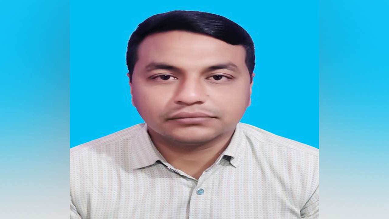 নাটোরের সিংড়ায় বাসচাপায় ছাত্রদল নেতা নিহত