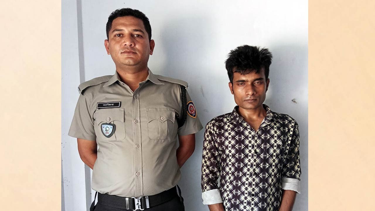 বগুড়ার আদমদীঘিতে ৫০ পিস ট্যাপেন্টাডল ট্যাবলেটসহ একজন গ্রেফতার