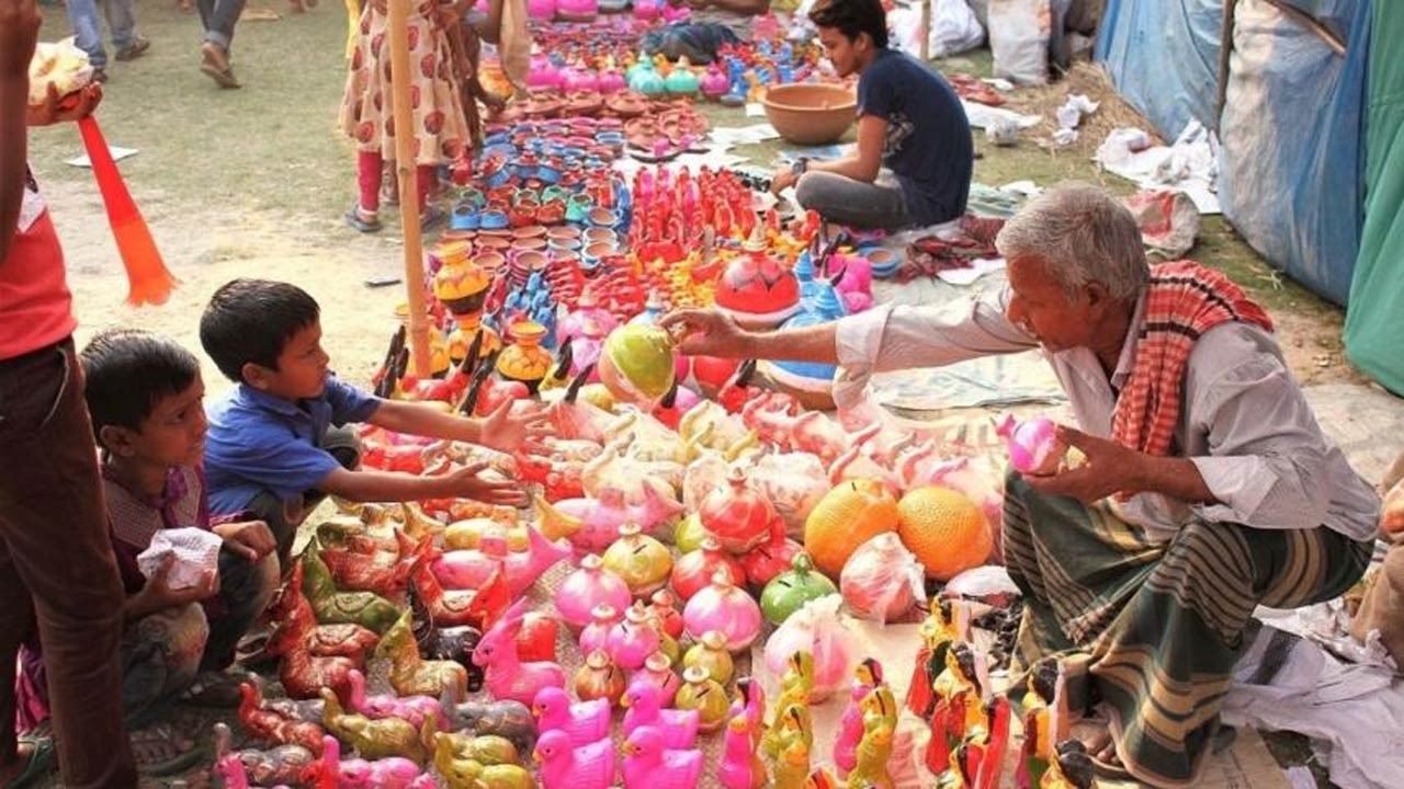বৈশাখের আগমনী বার্তা নিয়ে চৈত্র সংক্রান্তি আজ চৈত্র সংক্রান্তি