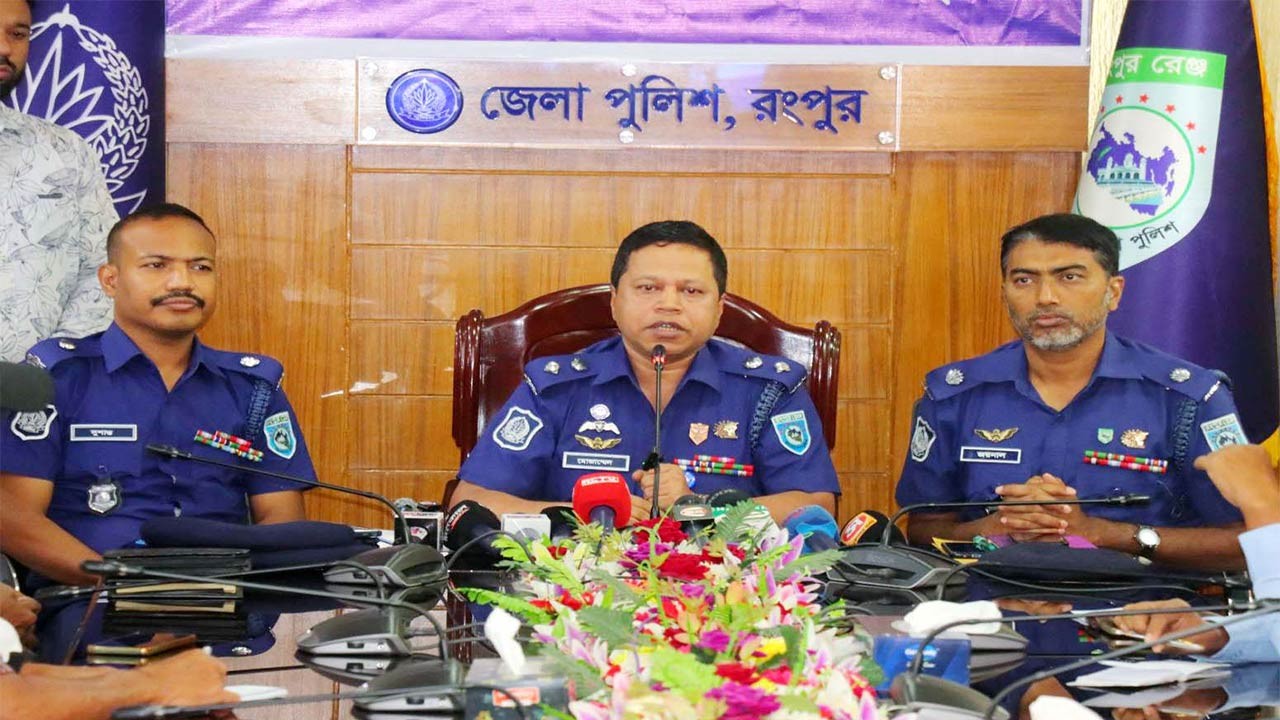 পুলিশের কার্যক্রম স্বচ্ছ করতে সাংবাদিকদের সহযোগিতা চাইলেন পুলিশ সুপার