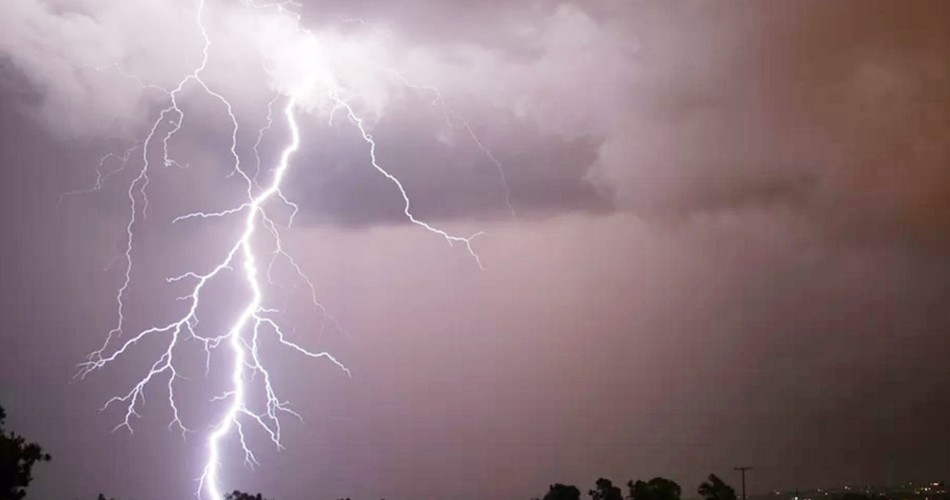 নেত্রকোণায় বজ্রপাতে ৩ জনের মৃত্যু