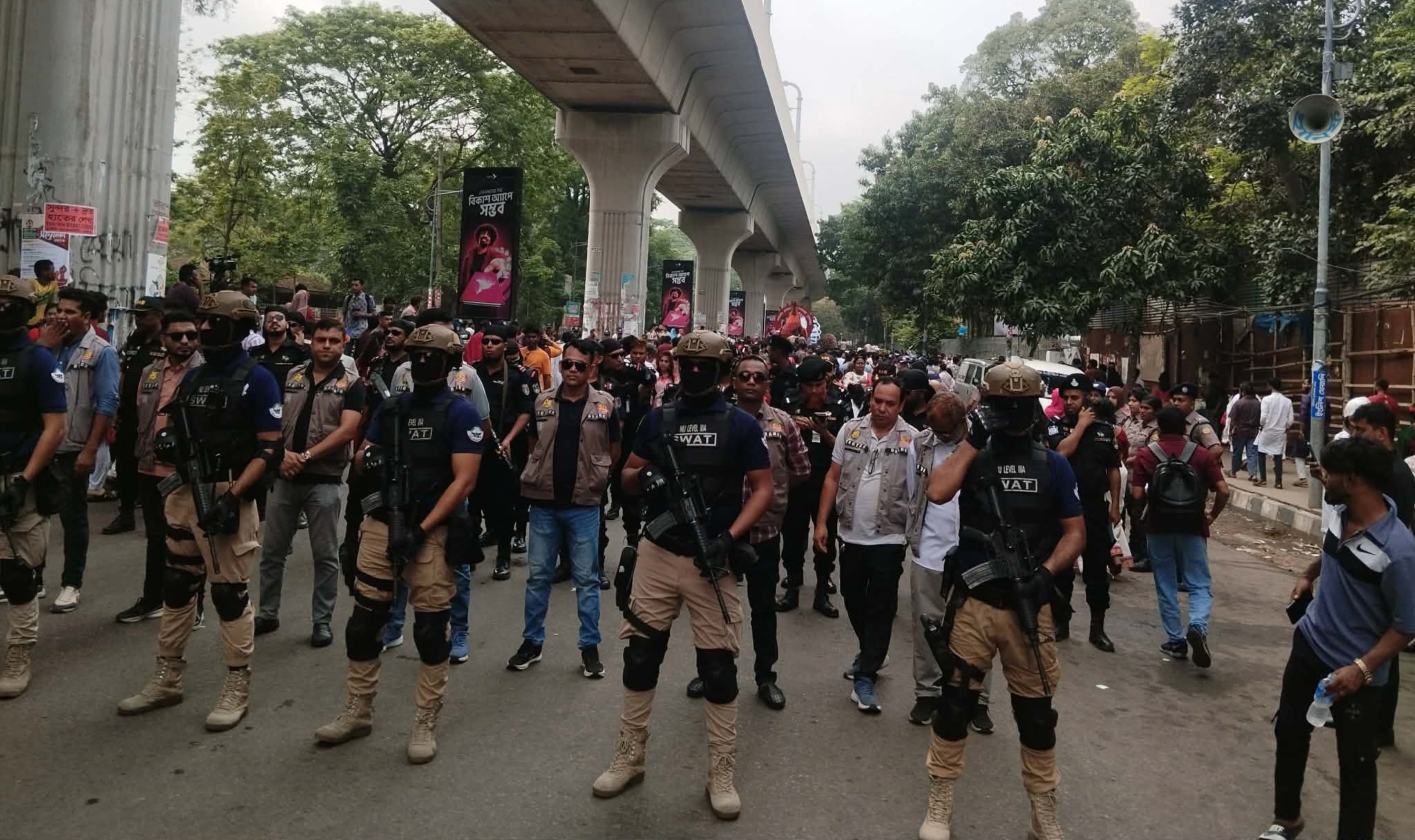 বৈশাখ উপলক্ষে ঢাকা বিশ্ববিদ্যালয় ক্যাম্পাসে কঠোর নিরাপত্তা