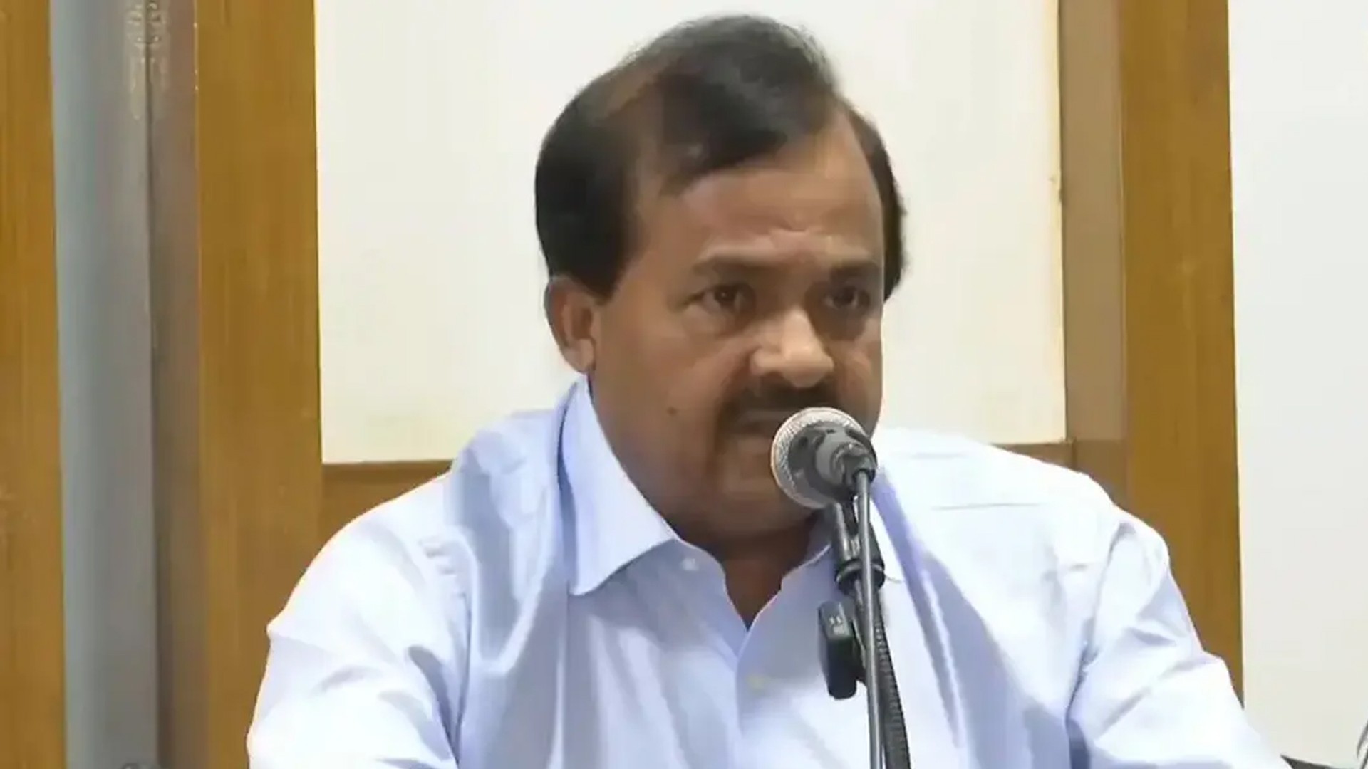 প্রধানমন্ত্রীর বিশেষ সহকারী হচ্ছেন সাবেক সচিব বিজন কান্তি সরকার