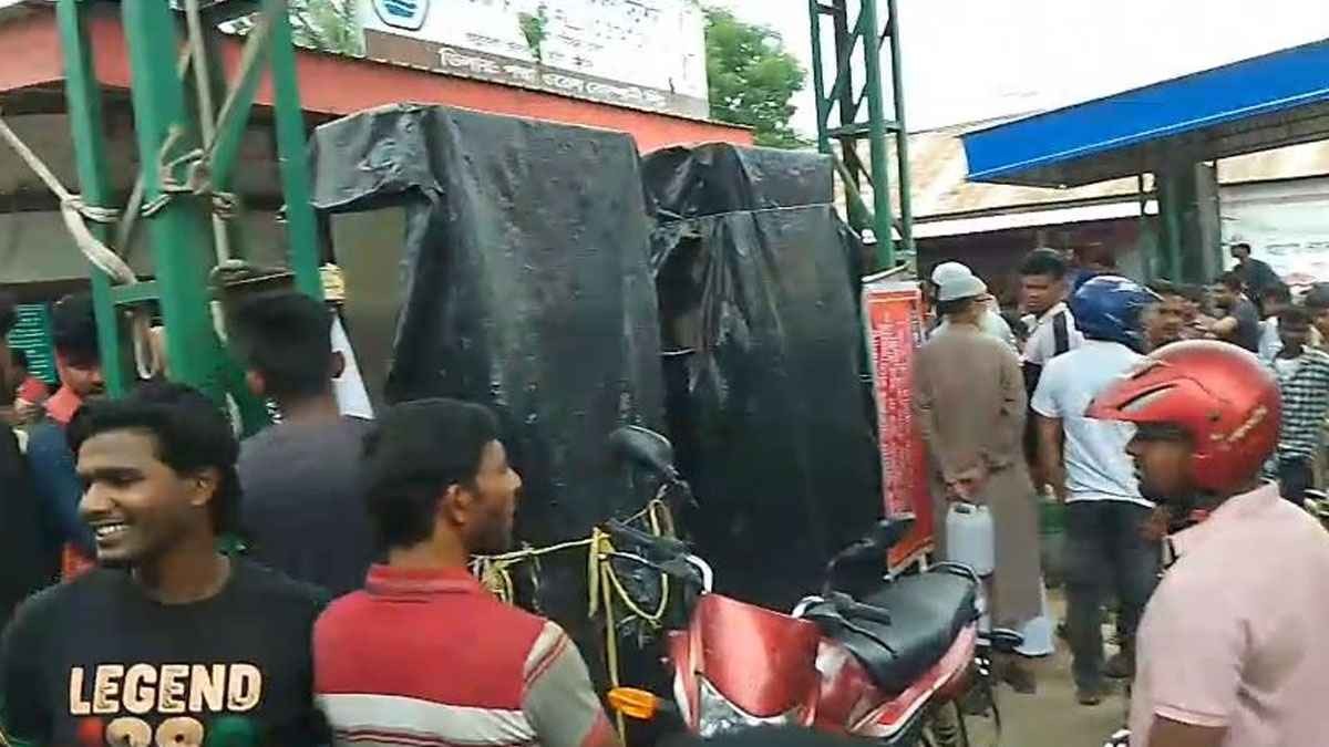 কুষ্টিয়ার রফিক ফিলিং স্টেশনে তেল পাচার নিয়ে সংঘর্ষ, আহত ৭