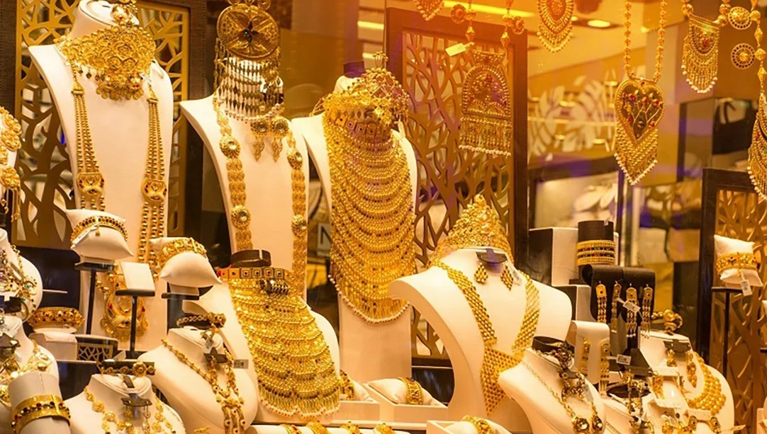 দেশের বাজারে স্বর্ণের বড় মূল্য বৃদ্ধি