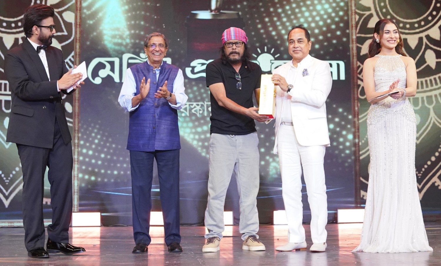 মেরিল-প্রথম আলো পুরস্কার ২০২৫: ২৭তম আসর জমকালো আয়োজনে অনুষ্ঠিত