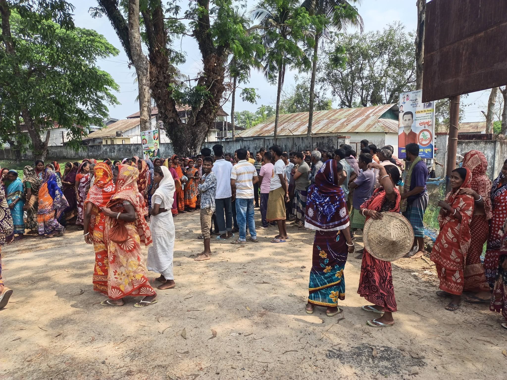 চিকিৎসা সহায়তা না পেয়ে অন্তঃসত্ত্বা চা-শ্রমিকের মৃত্যুর অভিযোগ, কর্মবিরতি