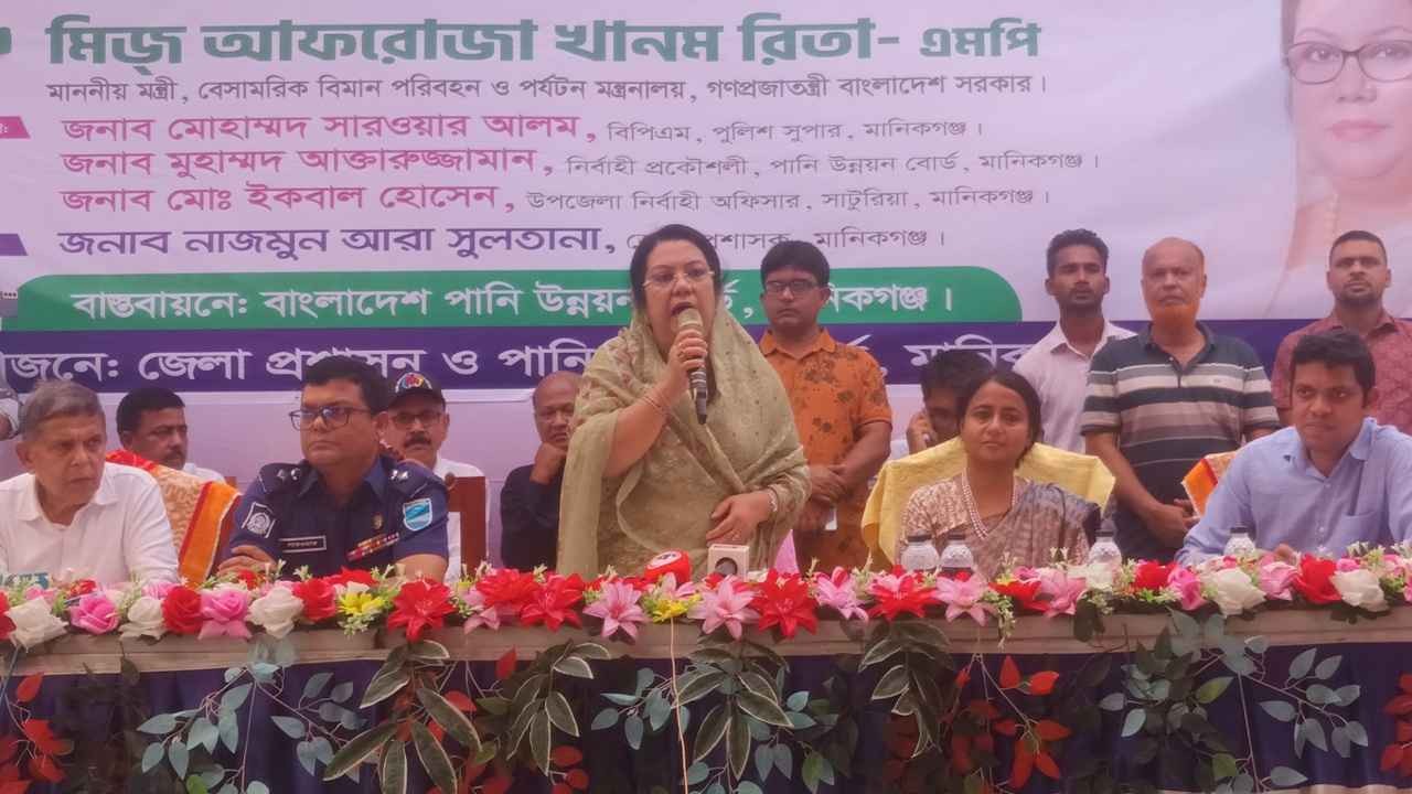 ১৭ বছরের দুনীতি-অপকর্ম-জঞ্জাল ২ মাসে দূর করা সম্ভব না: বিমানমন্ত্রী