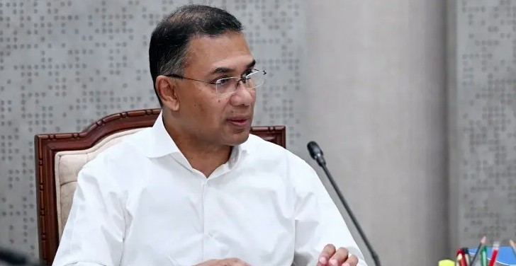 অর্থনৈতিক চ্যালেঞ্জ মোকাবিলায় ব্যবসায়ীদের সঙ্গে বসলেন প্রধানমন্ত্রী