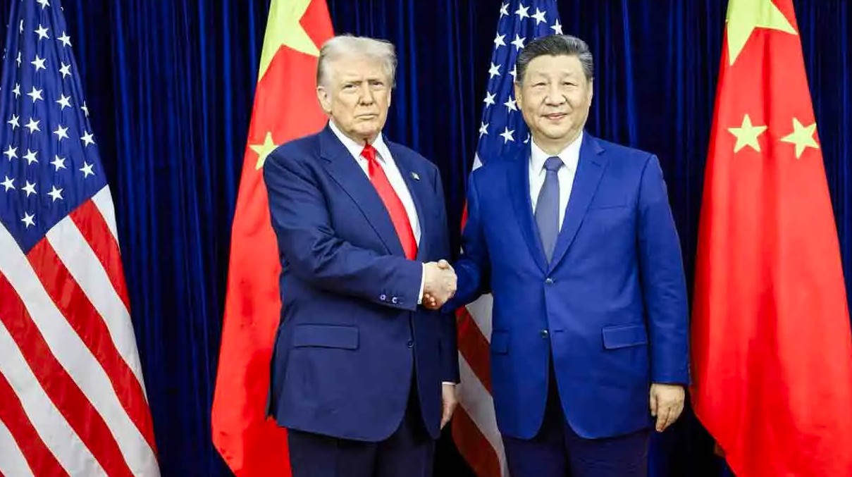 ‘স্থায়ীভাবে’ উন্মুক্ত হচ্ছে হরমুজ প্রণালি, খুশি চীন