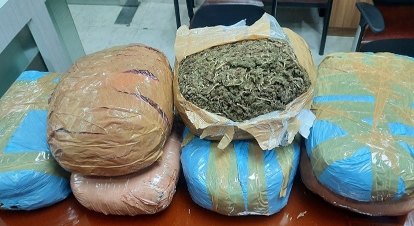 বগুড়ায় মাদককরবারি দুই বোনের জামিন নামঞ্জুর   