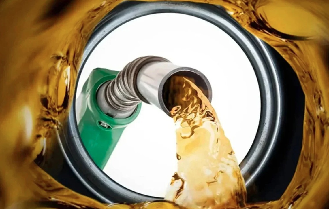 অবৈধভাবে মজুতকৃত ৫ লাখ ৭৬ হাজার ৯৯৩ লিটার জ্বালানি উদ্ধার