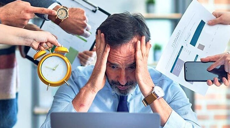 কর্মক্ষেত্রে মানসিক চাপ, বছরে ৮ লাখ ৪০ হাজার মৃত্যু