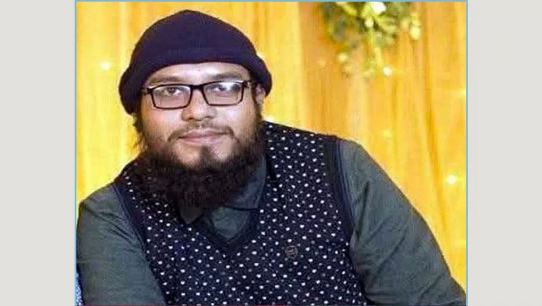 রংপুরে তেল নিতে গিয়ে হৃদরোগে আক্রান্ত হয়ে স্কুলশিক্ষকের মৃত্যু