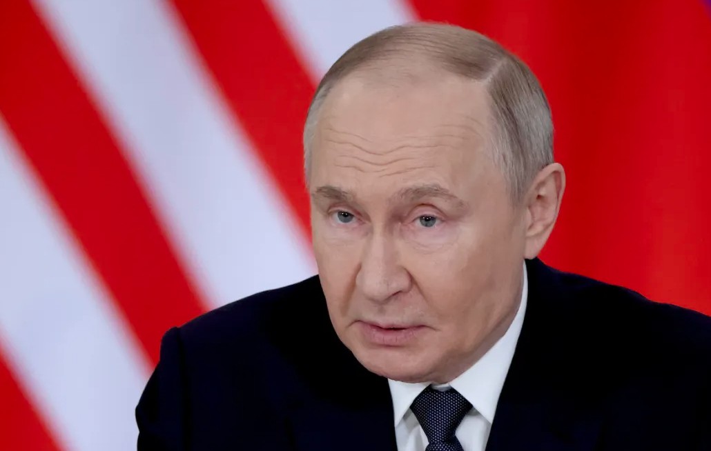 ইরান নিয়ে আলোচনাকে অবমূল্যায়ন করা উচিত নয় : পুতিন