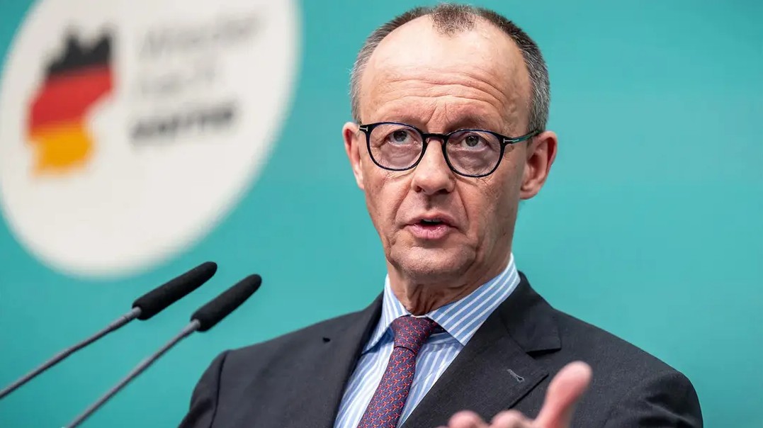 যুক্তরাষ্ট্রের সাথে চুক্তি হলে ইরানের ওপর নিষেধাজ্ঞা শিথিল করতে পারে ইউরোপ