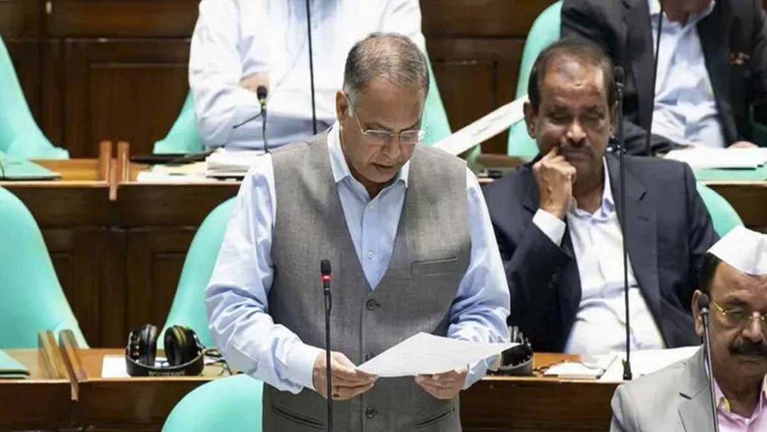 ৩০ এপ্রিলের মধ্যে দেশে ১ লাখ ৩৮ হাজার মেট্রিকটন ডিজেল আসবে : জ্বালানিমন্ত্রী