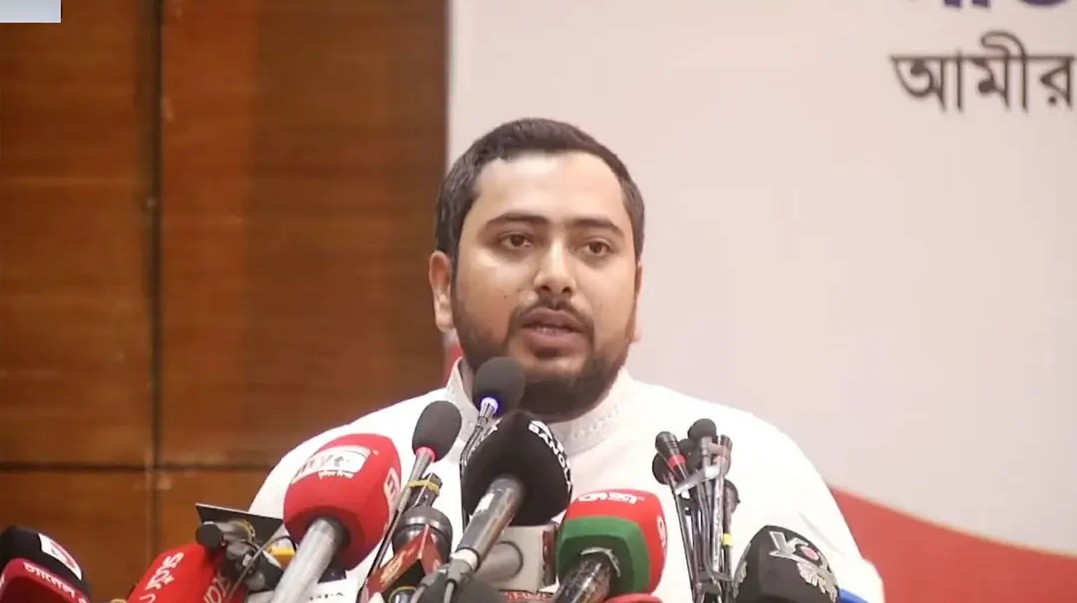 বিএনপি কৃত্রিম একটা সংকট তৈরি করছে : নাহিদ ইসলাম