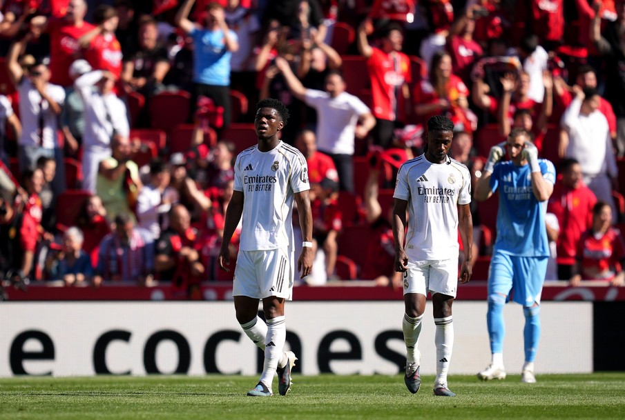 শিরোপা লড়াইয়ে বড় হোঁচট রিয়াল মাদ্রিদের