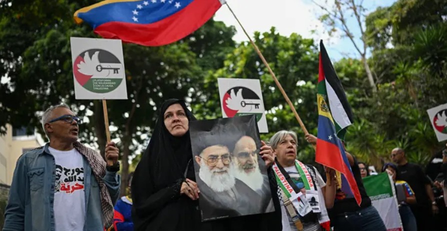 সরকারবিরোধী বিক্ষোভের দায়ে দুইজনের মৃত্যুদণ্ড কার্যকর করল ইরান