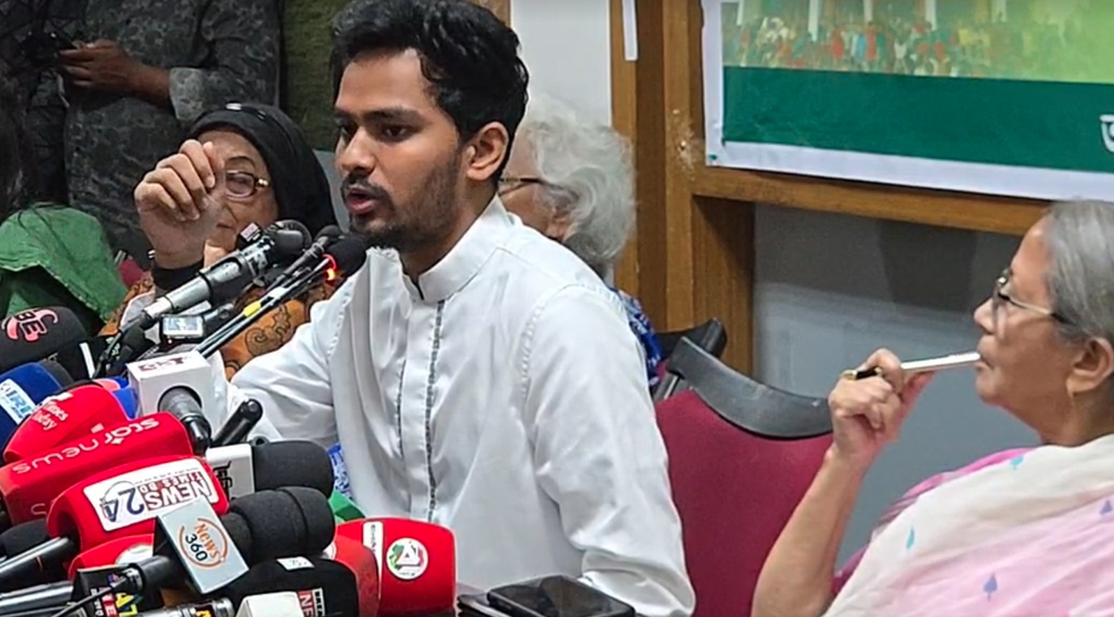 জুলাই সনদ বাস্তবায়নে বিএনপি সরকার তার কথা রাখেনি: আসিফ