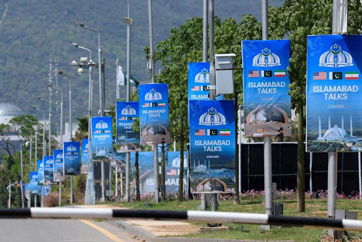 যুক্তরাষ্ট্রকে বাদ রেখেই পাকিস্তানের সঙ্গে ইরানের হাইভোল্টেজ বৈঠক