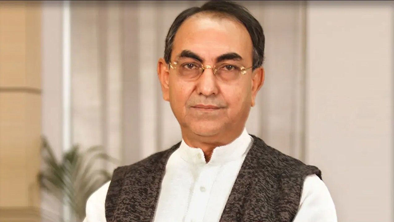 মালয়েশিয়ায় নেওয়া হলো মির্জা আব্বাসকে