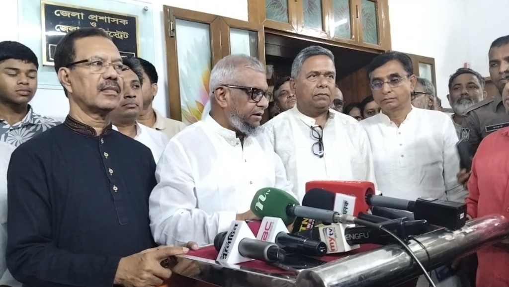 নির্ধারিত কার্ডে শিল্পপ্রতিষ্ঠানে তেল সরবরাহ করা হবে: মন্ত্রী আরিফুল