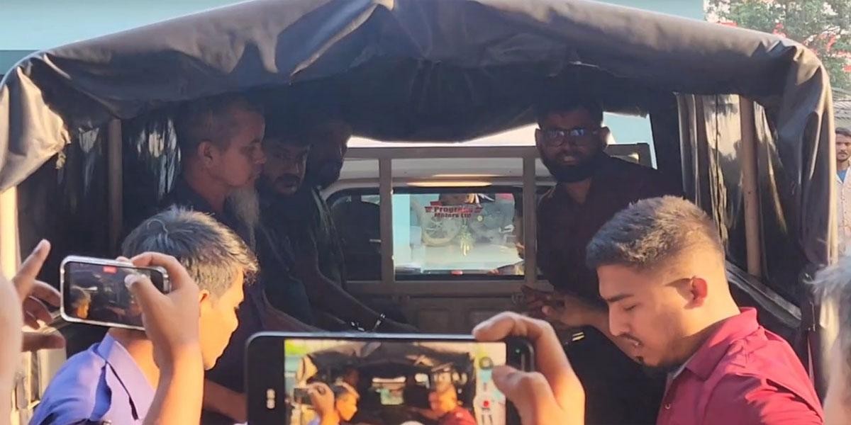 ৯ বছরের শিশু গৃহকর্মীকে নির্যাতনের অভিযোগে চিকিৎসক দম্পতি গ্রেফতার