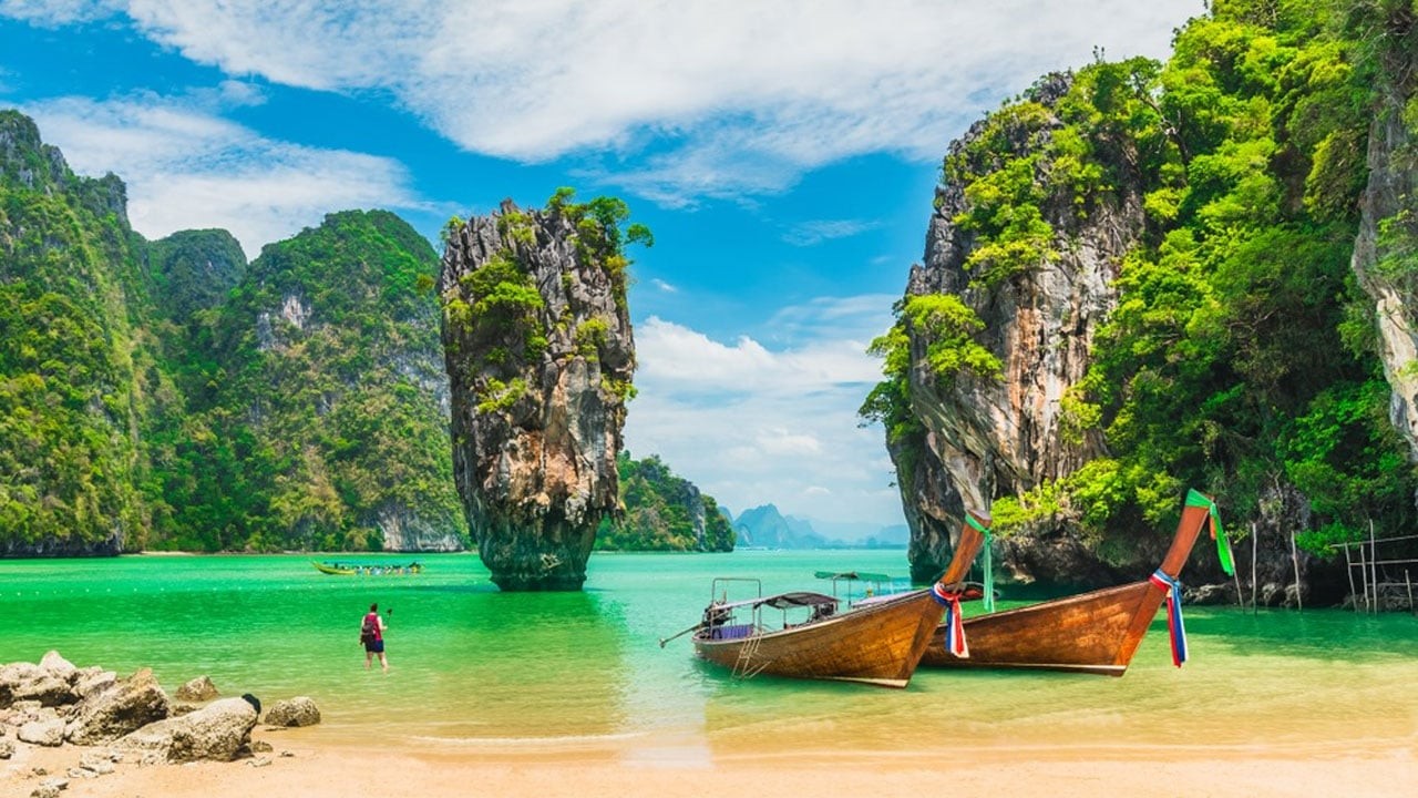 ইংরেজি শিখতে ৩৫০ কর্মকর্তাকে থাইল্যান্ড পাঠাবে জনপ্রশাসন মন্ত্রণালয়