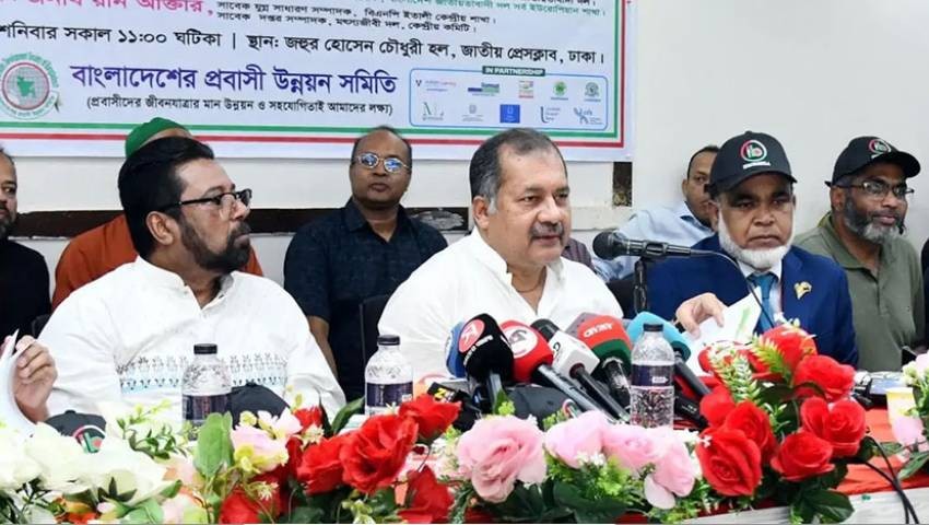 বিগত সরকারের লুটপাটের কারণে ঋণের বিশাল বোঝা পেয়েছি : তথ্যমন্ত্রী