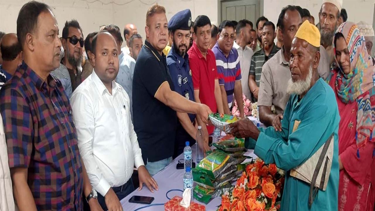 বগুড়ার শাজাহানপুরে বিভিন্ন কর্মসূচির উদ্বোধন করলেন- এমপি মোরশেদ মিলটন