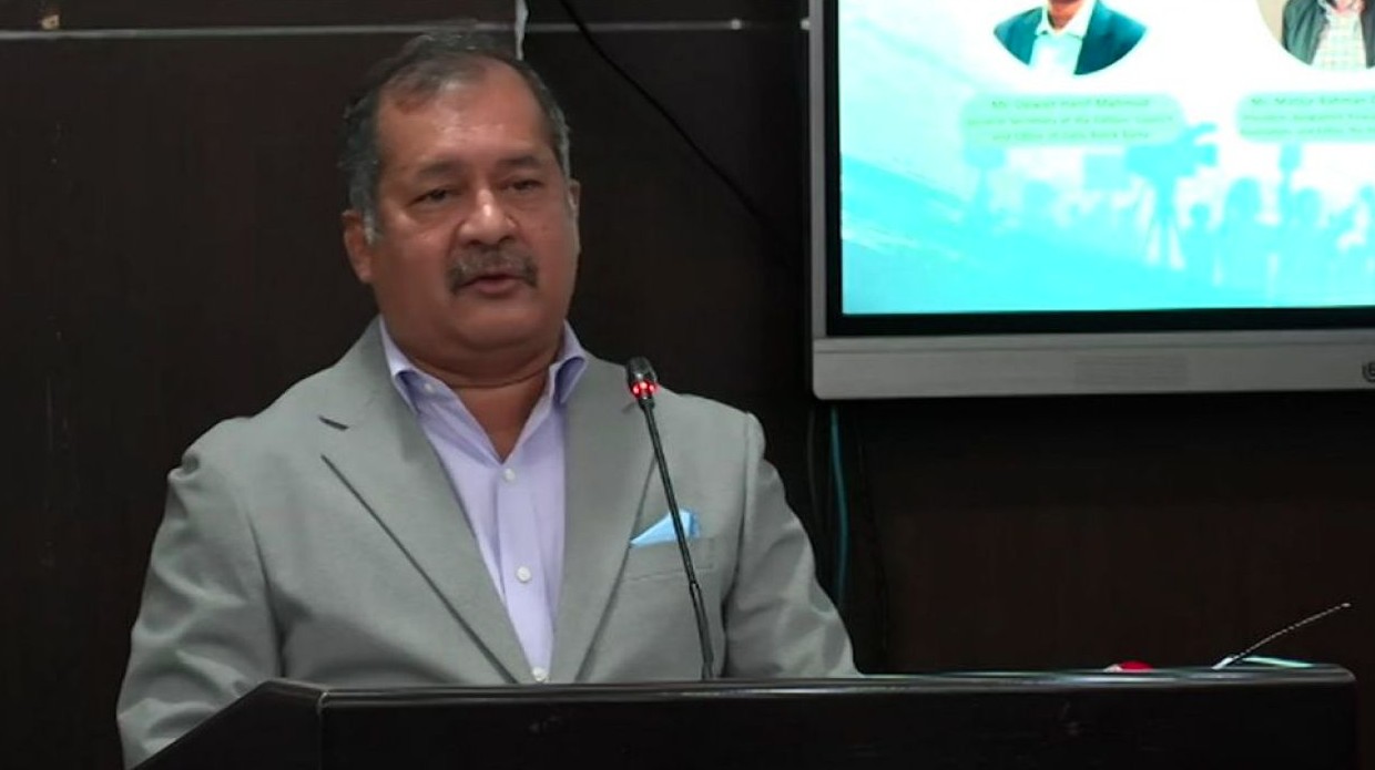 গণমাধ্যমের কার্যকারিতা বিনষ্ট করছে মালিকপক্ষও: তথ্যমন্ত্রী
