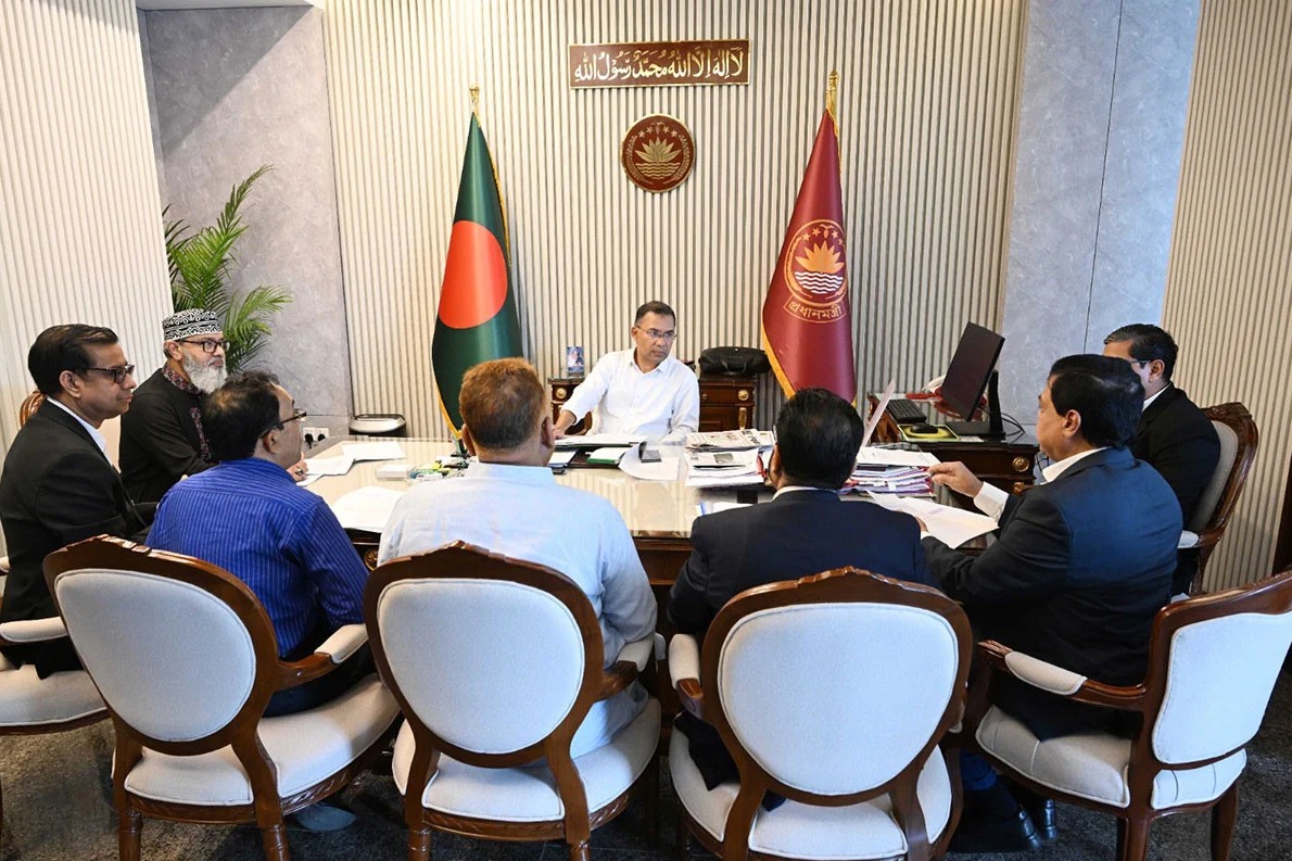 সড়ক যোগাযোগ নির্বিঘ্ন রাখতে সরকার দৃঢ়প্রতিজ্ঞ: প্রধানমন্ত্রী