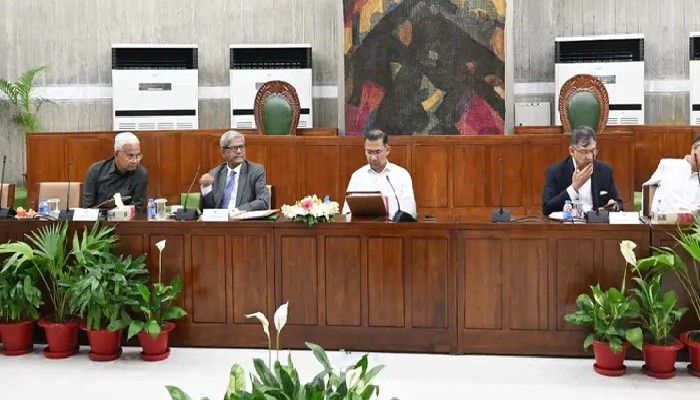 প্রধানমন্ত্রীর সভাপতিত্বে মন্ত্রিপরিষদের বৈঠক চলছে